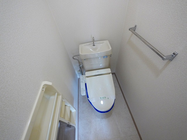 ハイツ光のトイレ|コンパクトで使いやすいトイレです