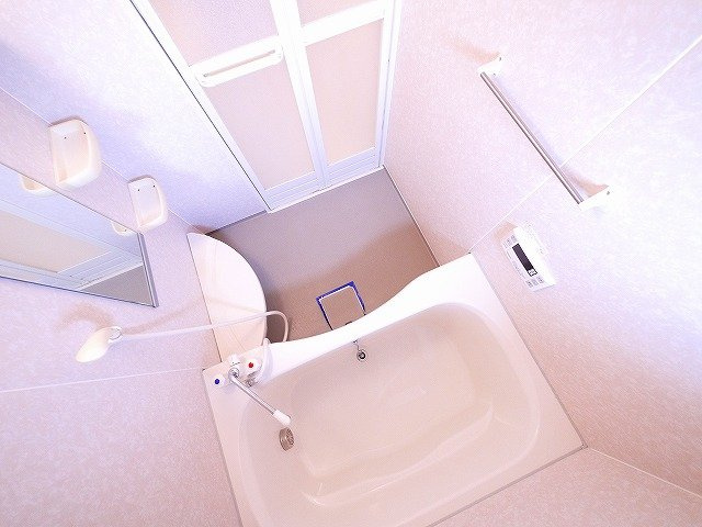 メルベーユ壱分の浴室|コンパクトで使いやすいお風呂です