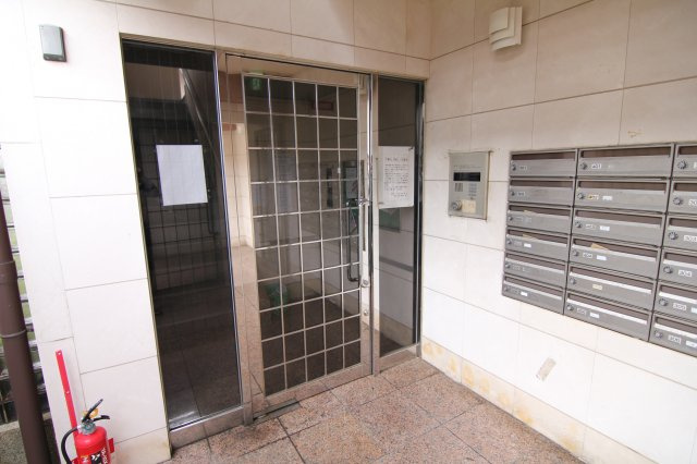 【エントランス】 | オートロック