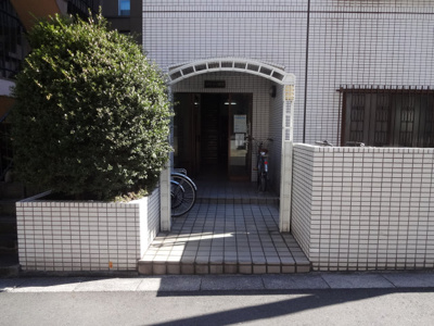 【エントランス】 | カサディ根岸 | カサディ根岸
