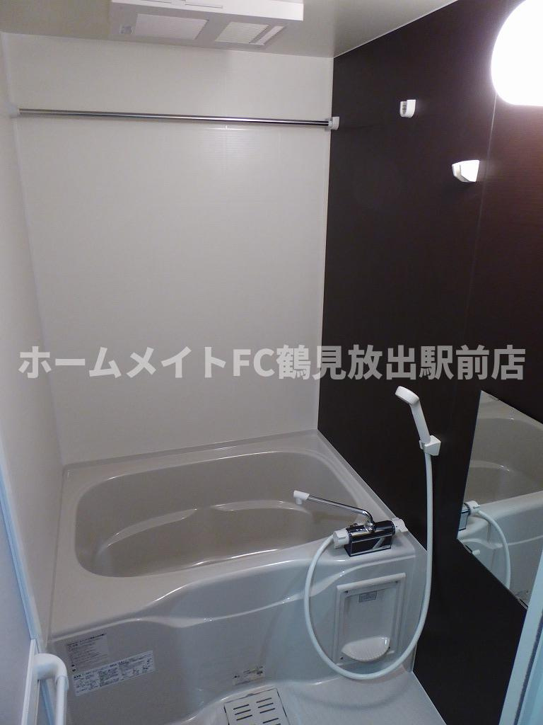 フジパレス城東諏訪Ⅶ番館の浴室
