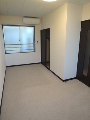 【居間・リビング】 | ファーストリッチ | 反転タイプ