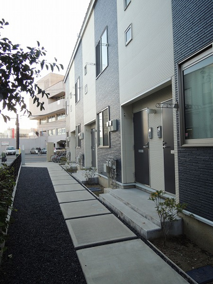 【エントランス】 | ファーストリッチ