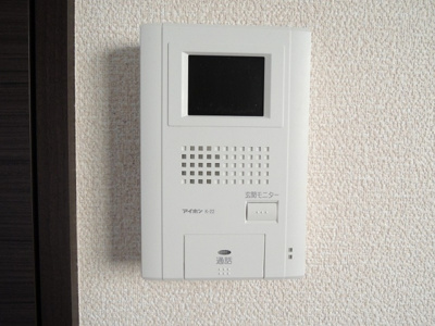 【設備】 | ファーストリッチ | モニター付インターフォン