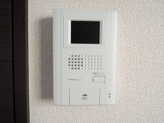 【設備】 | ファーストリッチ | モニター付インターフォン
