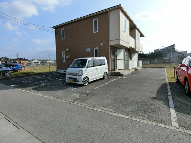 アマービレ夜見の駐車場