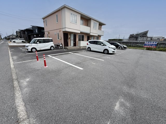 アマービレ夜見の駐車場