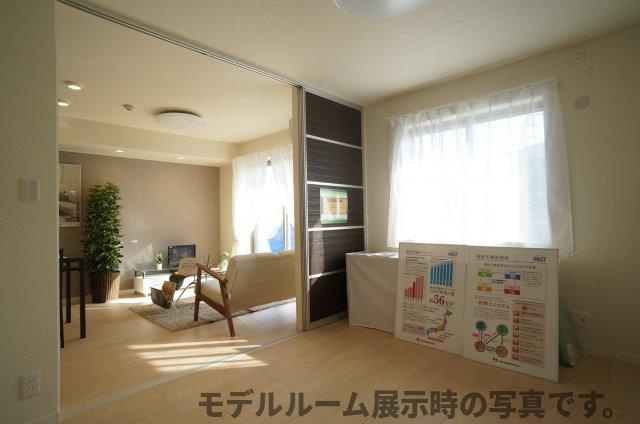 メゾン・ド・シャルロッテの洋室|モデルルーム　102