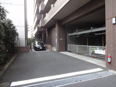 【駐車場】 | アルカーデンタワー入谷