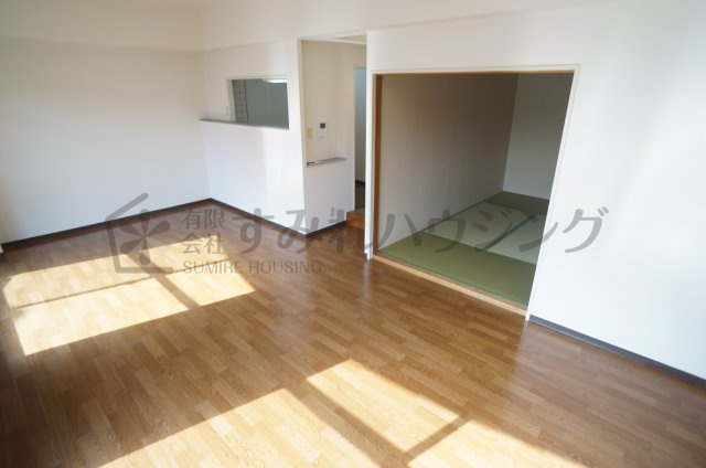 マンショングレースの居間・リビング