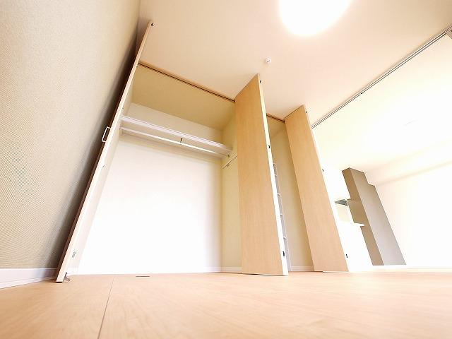 シャーメゾン　エストの収納|たっぷりとした収納スペースです