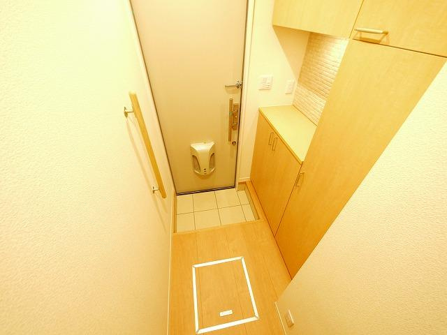 シャーメゾン　エストの玄関|収納もある玄関です