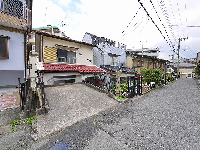 カーサヴィラージョの駐車場