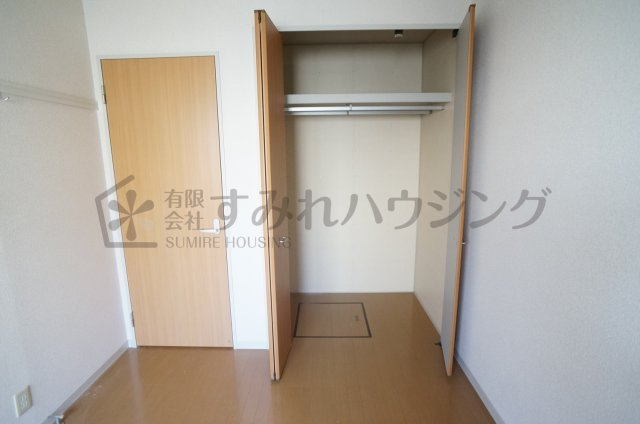 シャーメゾン伊丹荒牧の収納