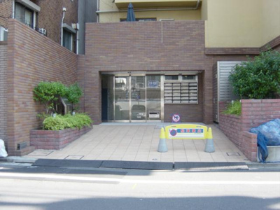 【エントランス】 | 南青山レジデンス | 南青山レジデンス