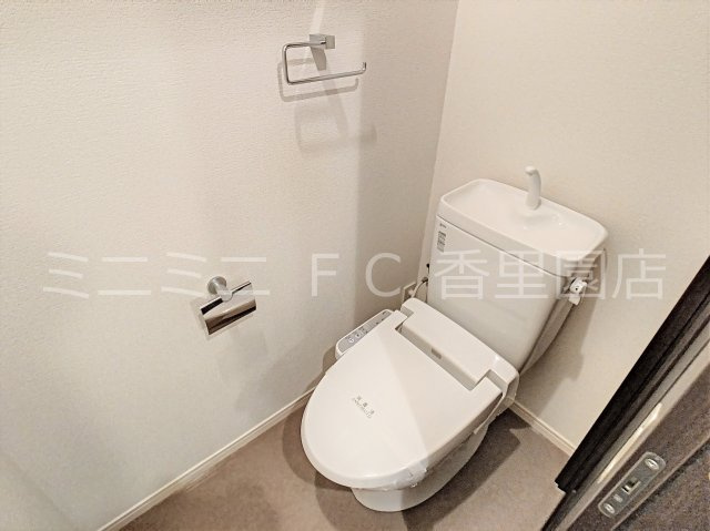 Ｓｕｍｉｃａのトイレ|ウォシュレット付き