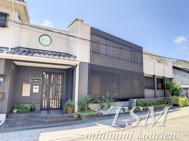 Ｓｕｍｉｃａの外観|正面入り口側の外観