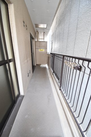 ロイアルハイツ住吉のバルコニー