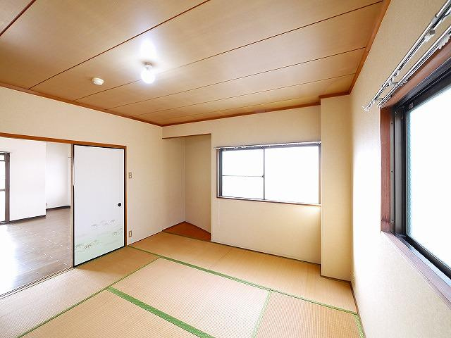 コスモプラザ大神の内装