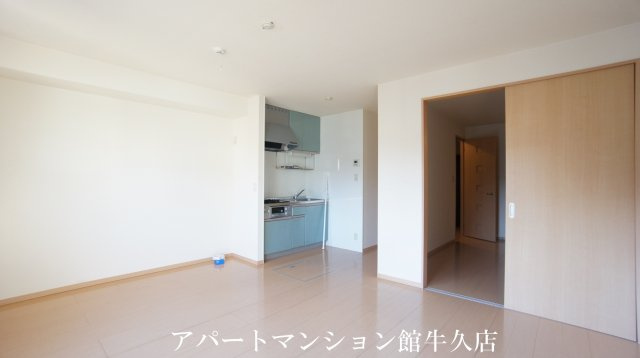 クレールセゾンＡの居間・リビング
