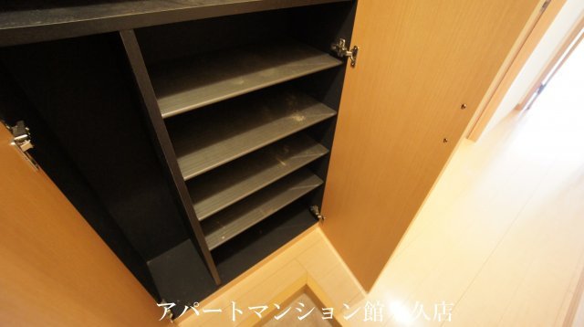 クレールセゾンＡの収納