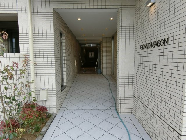 【エントランス】 | GRAND　MAISON