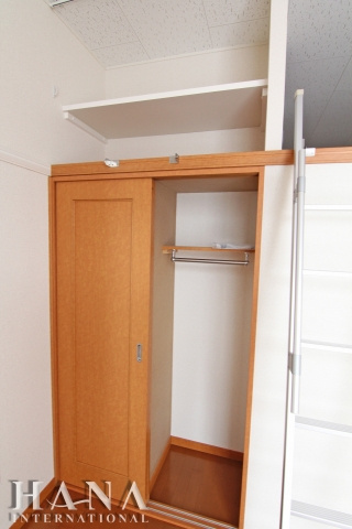 セゾンブラン三郷の収納