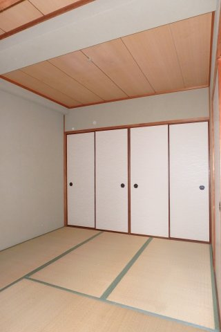 高島ビルの子供部屋