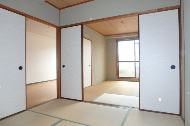高島ビルの和室