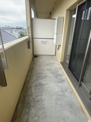 【バルコニー】 | ル・リオン積志