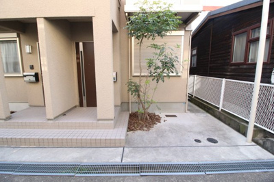 【エントランス】 | 大橋町8丁目テラスハウス