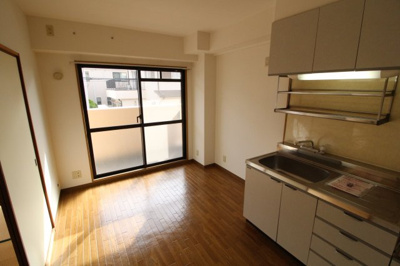 【居間・リビング】 | KUSABAマンション