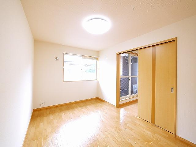 サンフィットヒルズ　Ｂの洋室|広々とした洋室です