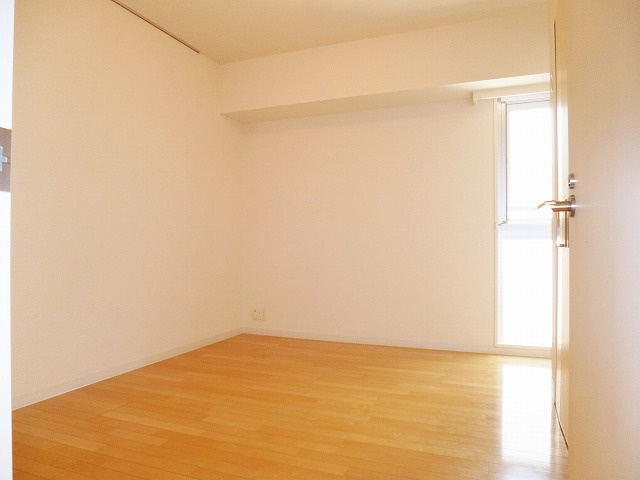 ParkAxis元浅草stageの内装|パークアクシス元浅草ステージ６．３帖の洋室です、ペット２匹可、アップライトピアノ可