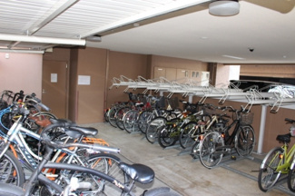 【その他共用部分】 | 雨に濡れない自転車置き場。