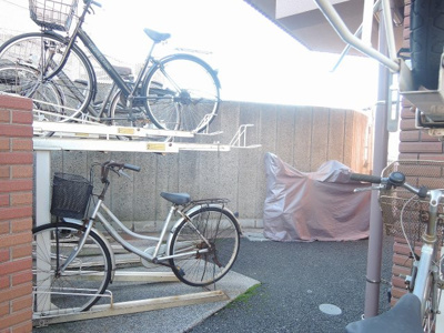 【その他共用部分】 | ランドシティ紅葉ヶ丘パークサイド | 駐輪場