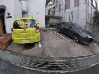【駐車場】