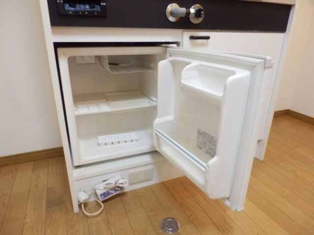 システィハイムのキッチン|ミニ冷蔵庫付きです