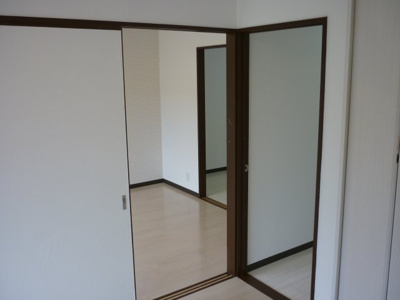 【洋室】 | エイトⅠ　２LDK