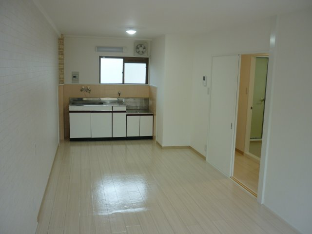 【居間・リビング】 | エイトⅠ　１LDK