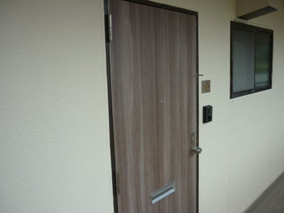 【エントランス】 | エイトⅠ　１LDK