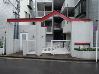 【エントランス】 | パークヴィラ南太田 | 京急本線「南太田」駅徒歩1分とアクセス良好！