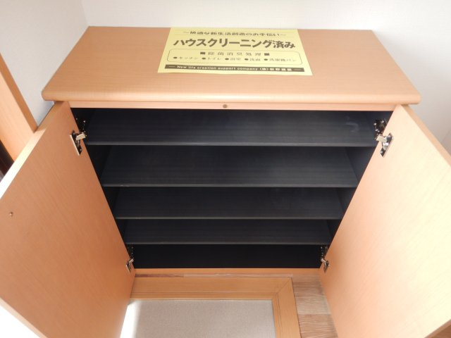 マーチＢの玄関|シューズボックス