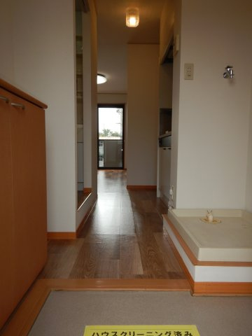 マーチＢの玄関