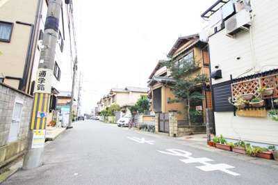 【前面道路含む現地写真】 | 伏見区向島津田町　新築戸建
