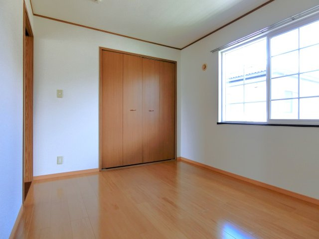 ガーデンプレイスⅡの洋室