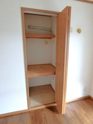 ガーデンプレイスⅡの収納