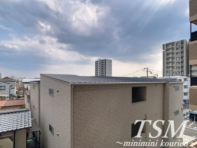 ブランカ・ベルヴィルのバルコニー