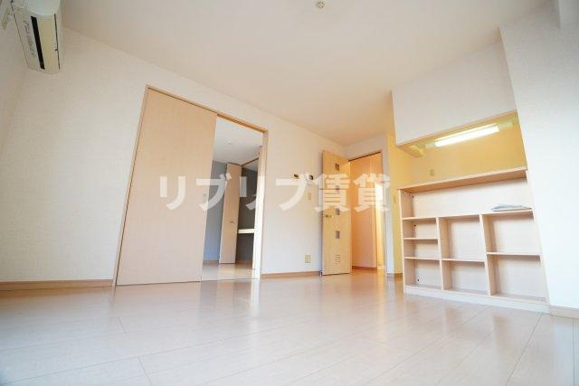 ヴェルクレール壱番館の居間・リビング