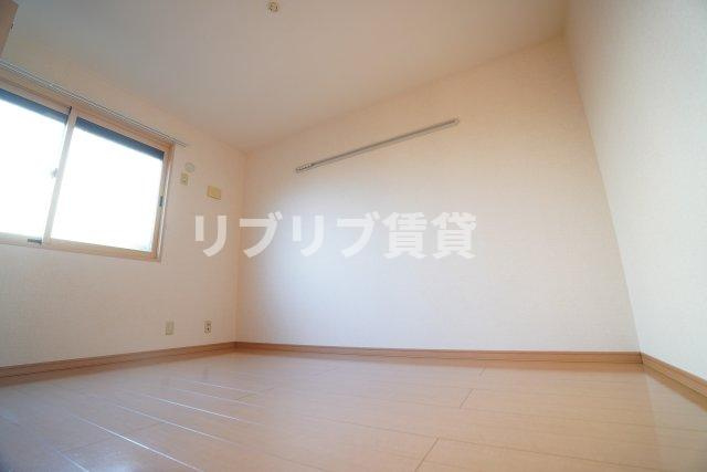 ヴェルクレール壱番館の洋室